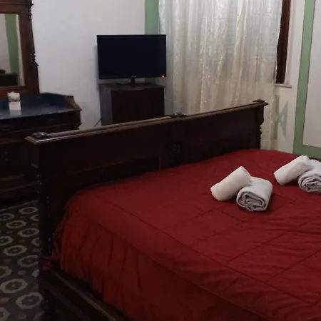 Relais Corso Storico Bed & Breakfast